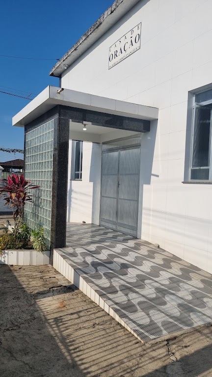 Fachada de Igreja Cristã Evangélica Casa de Oração em Parque Mambucaba