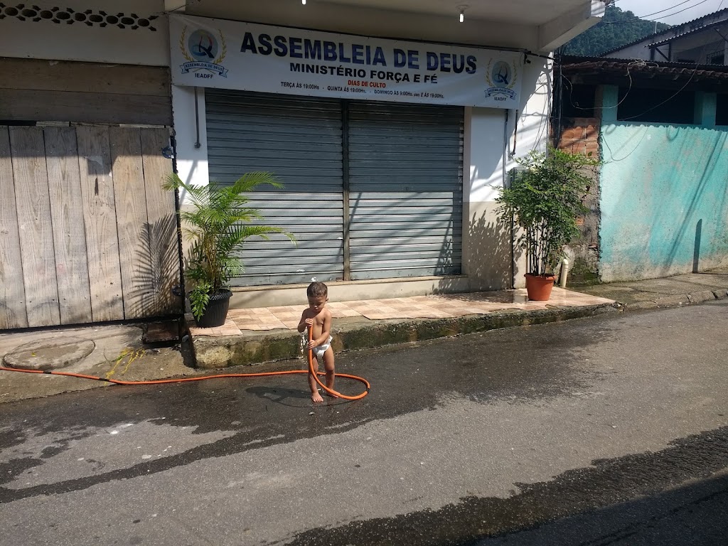 Fachada de Igreja Assembléia de Deus força e fé