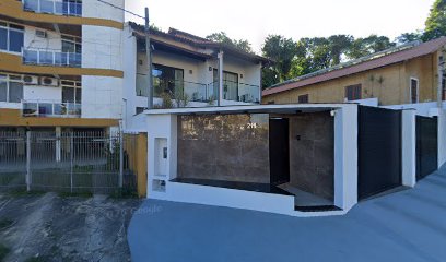 Fachada de Comunidade Sagrada Família