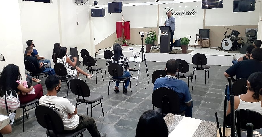 Fachada de Comunidade Evangélica Cenáculo