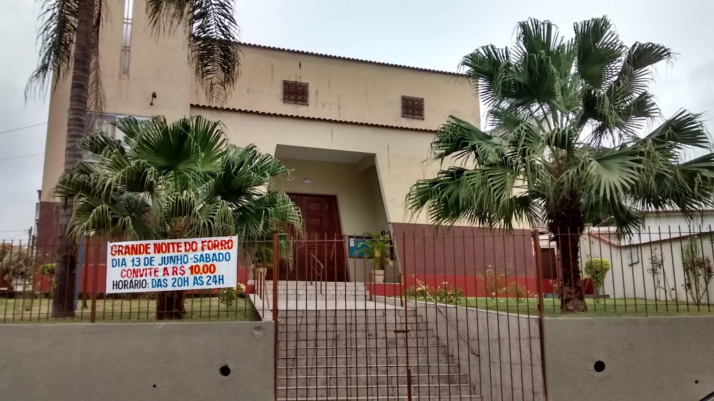 Fachada de Paróquia Nossa Senhora de Lourdes e São Jorge