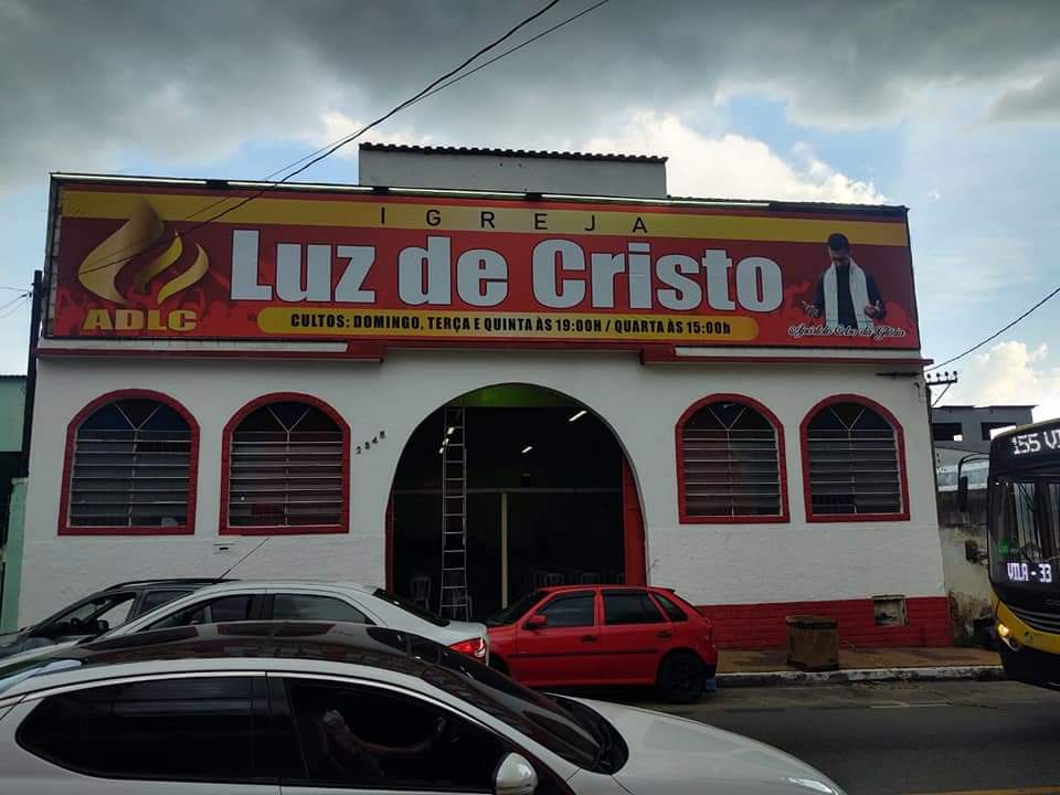 Fachada de Igreja Luz de Cristo