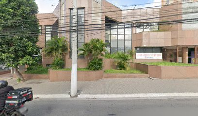 Fachada de Igreja Universal do Reino de Deus