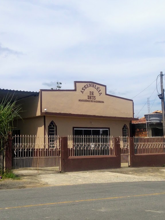 Fachada de Assembleia de Deus - Madureira