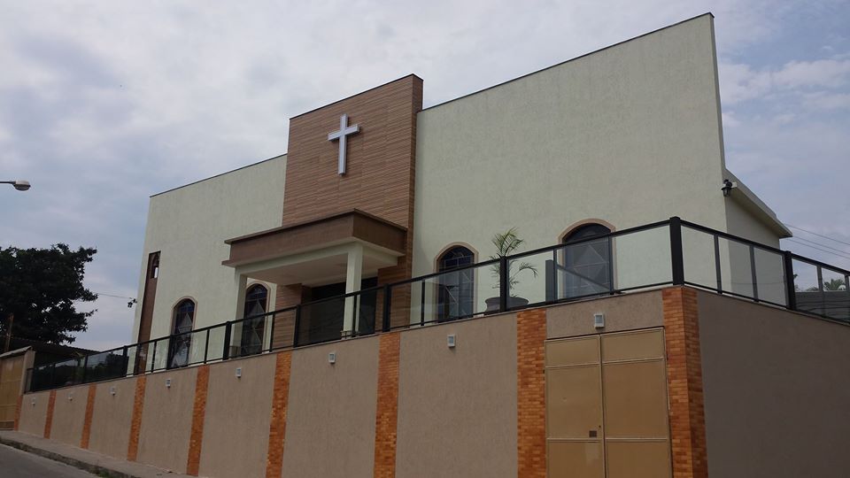 Fachada de Paróquia Senhor Bom Jesus - Volta Redonda