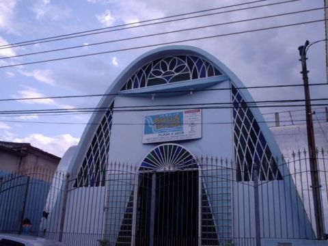 Fachada de Ig Congregacional Água da Vida