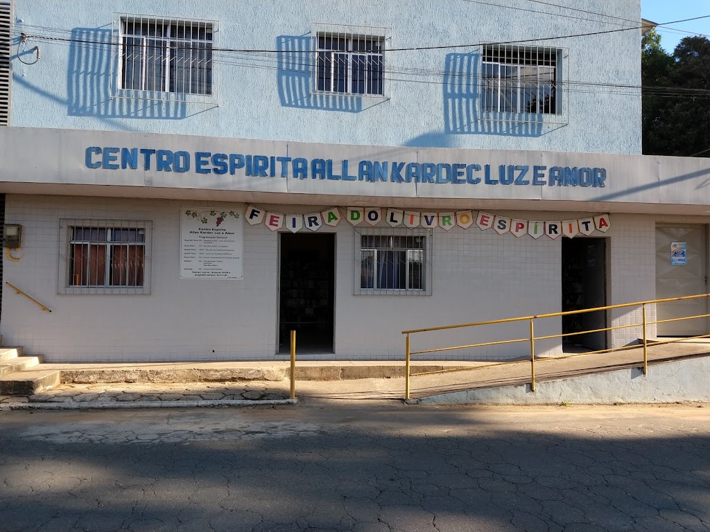 Fachada de Centro Espírita Allan Kardec Luz e Amor