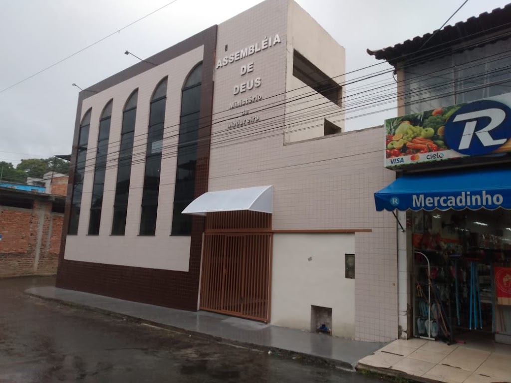 Fachada de AD Vila Rica - Assembleia de Deus Ministério de Madureira