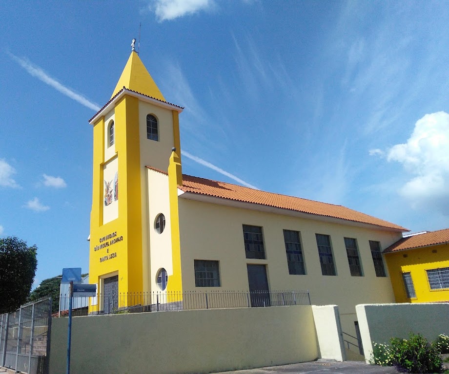 Fachada de Comunidade São Miguel Arcanjo e Santa Luzia