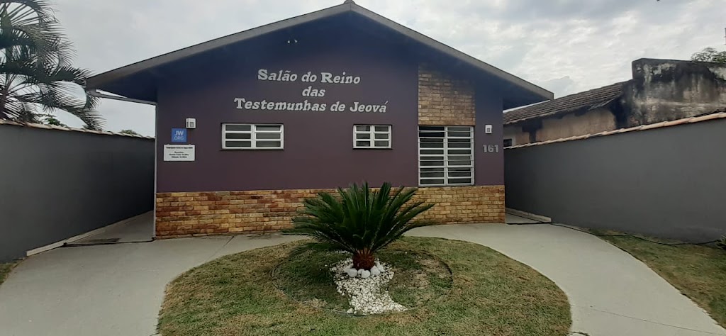 Fachada de Salão do Reino das Testemunhas de Jeová (Carmo do Cajuru)