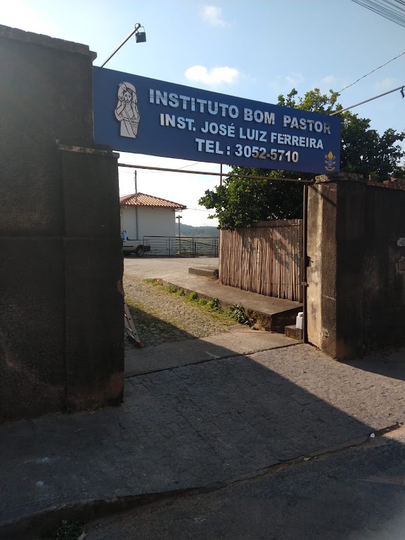 Fachada de Instituto José Luiz Ferreira / Instituto Bom Pastor