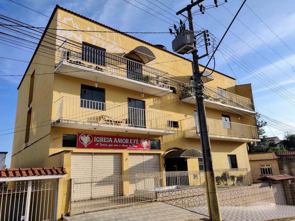Fachada de Igreja Amor e Fé
