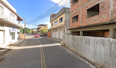 Fachada de Igreja Pentecostal Deus é Amor Sede Sucursal