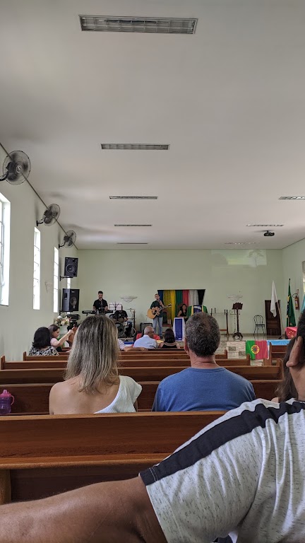 Fachada de Igreja Batista Central de Bicas