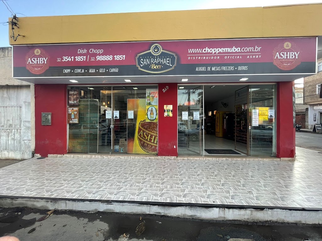 Fachada de San Raphael Distribuidora de Bebidas em Ubá