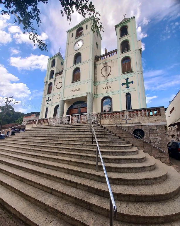 Fachada de Paróquia São Sebastião