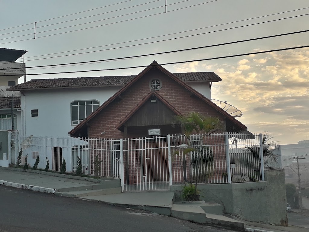 Fachada de Igreja Cristã Maranata