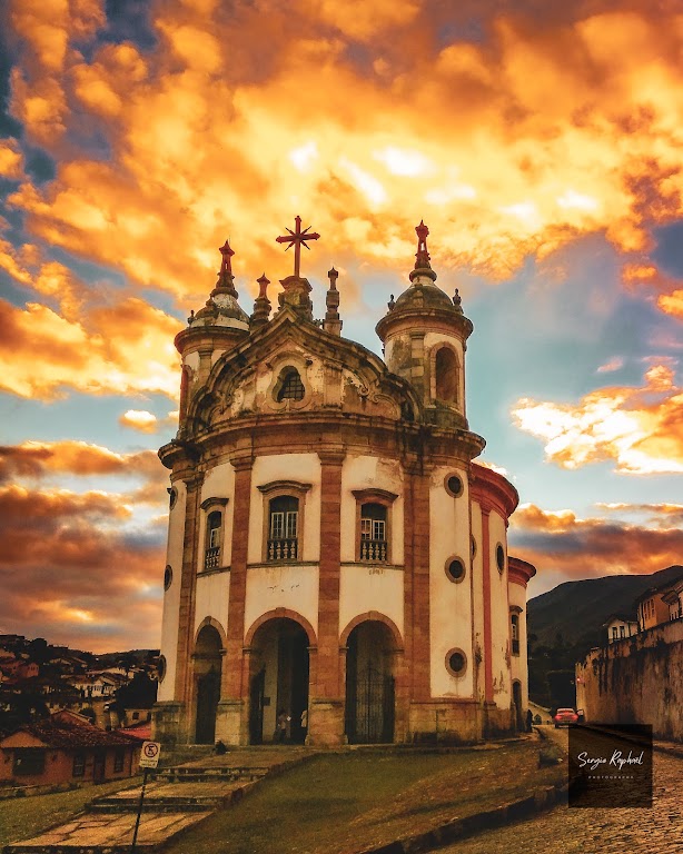 Fachada de Igreja de Nossa Senhora do Rosário dos Homens Pretos