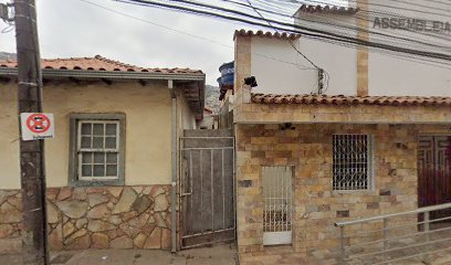 Fachada de Igreja Assembleia de Deus em Ouro Preto (ADMARIANAOUROPRETO)