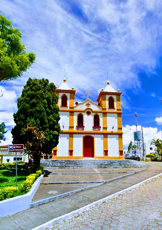 Fachada de Paróquia São Sebastião