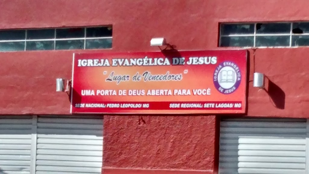 Fachada de Igreja Evangélica de Jesus - Nova Cidade