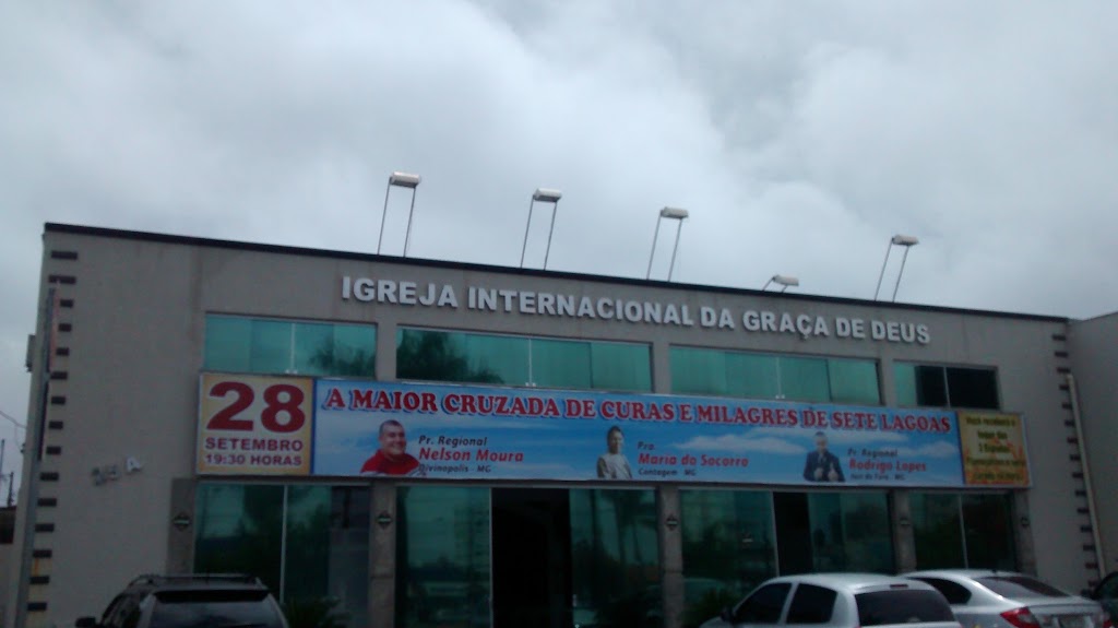 Fachada de Igreja Internacional da Graça de Deus