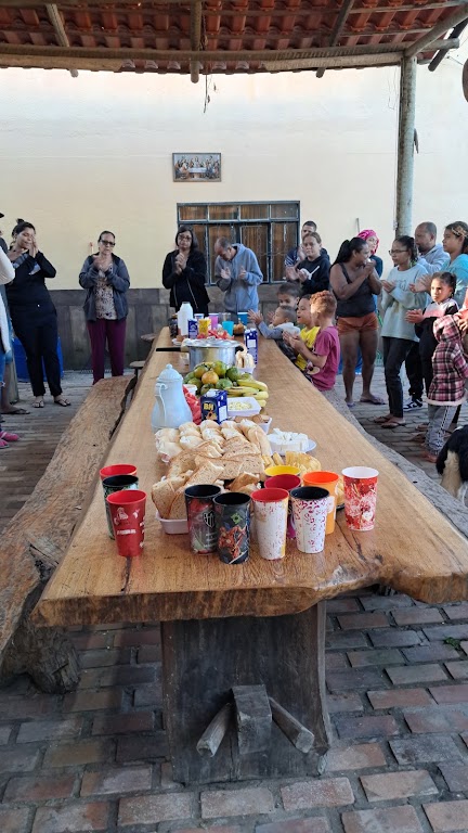 Fachada de Igreja evangélica nas mãos do oleiro