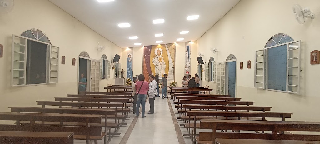Fachada de Comunidade Nossa Senhora Mãe da Divina Providência