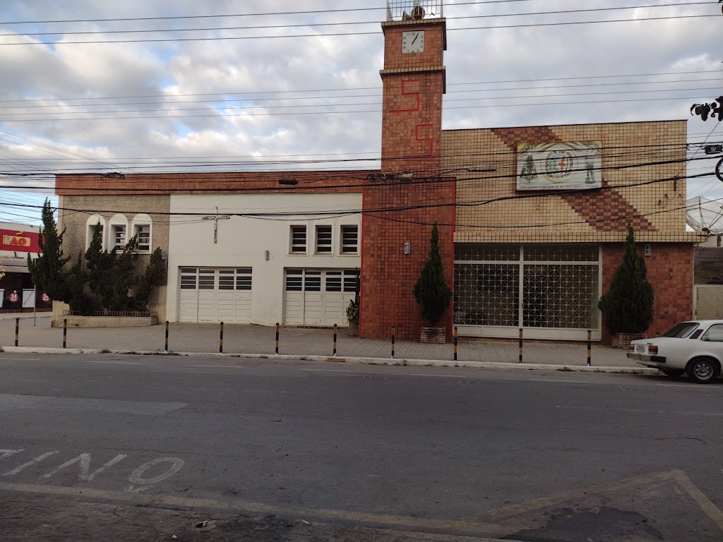 Fachada de Paróquia São Sebastião