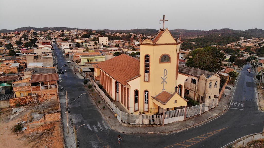 Fachada de Paroquia Nossa Senhora do Rosário