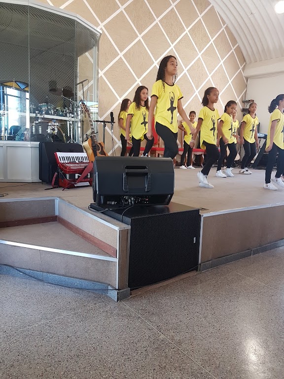 Fachada de Igreja Casa de Oração para todas as Nações (cras areias novo endereço)