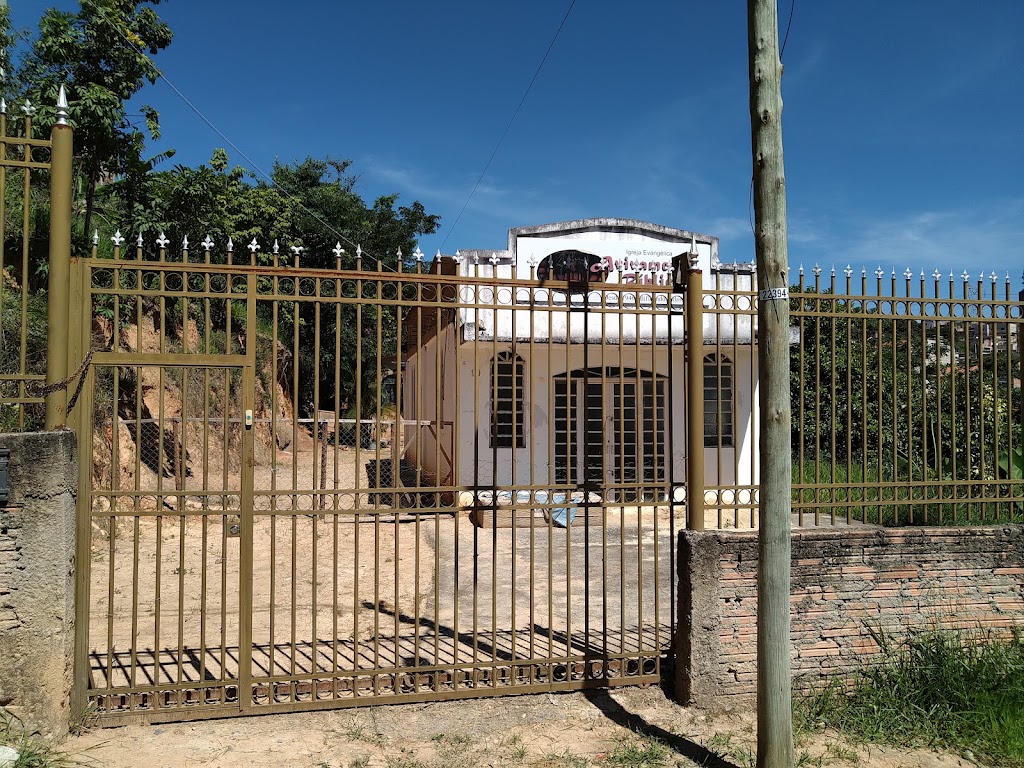 Fachada de Igreja Evangélica Avivamento Bíblico - Pedra Branca