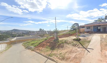 Fachada de Comunidade Santa Edwiges