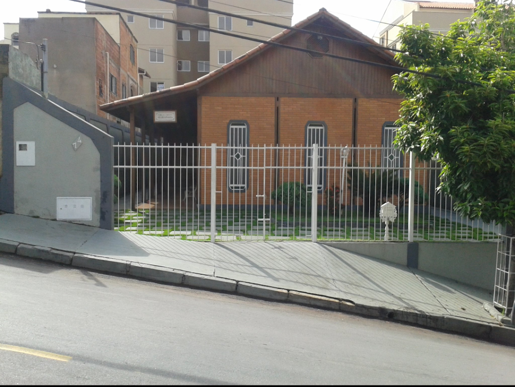 Fachada de Igreja Cristã Maranata