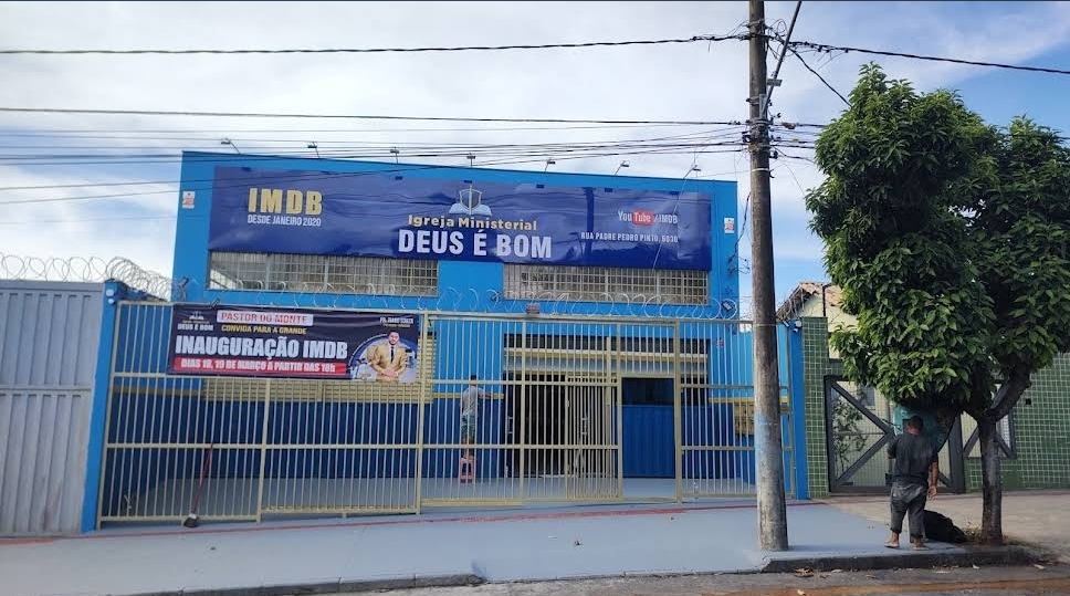 Fachada de Igreja Ministerial Deus é Bom