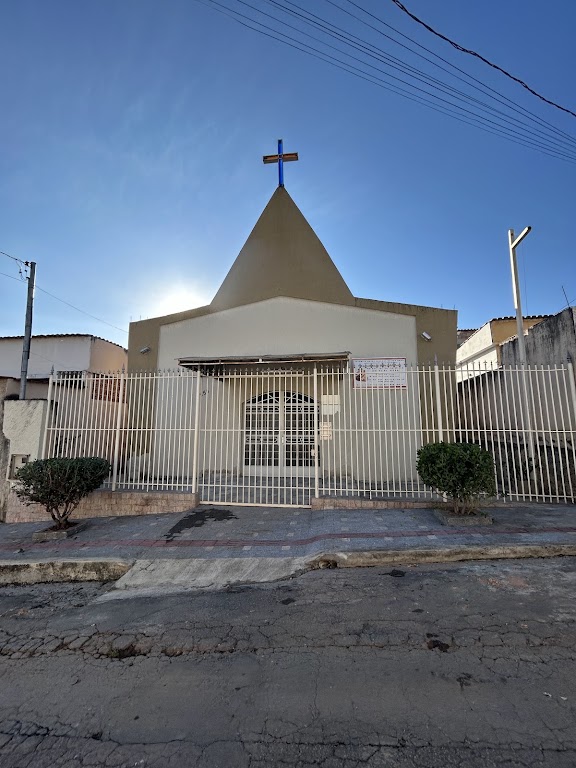 Fachada de Igreja Santo Antônio - Paróquia N. Sra. da Boa Nova