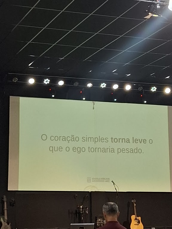 Fachada de Igreja Verbo da Vida Arvoredo