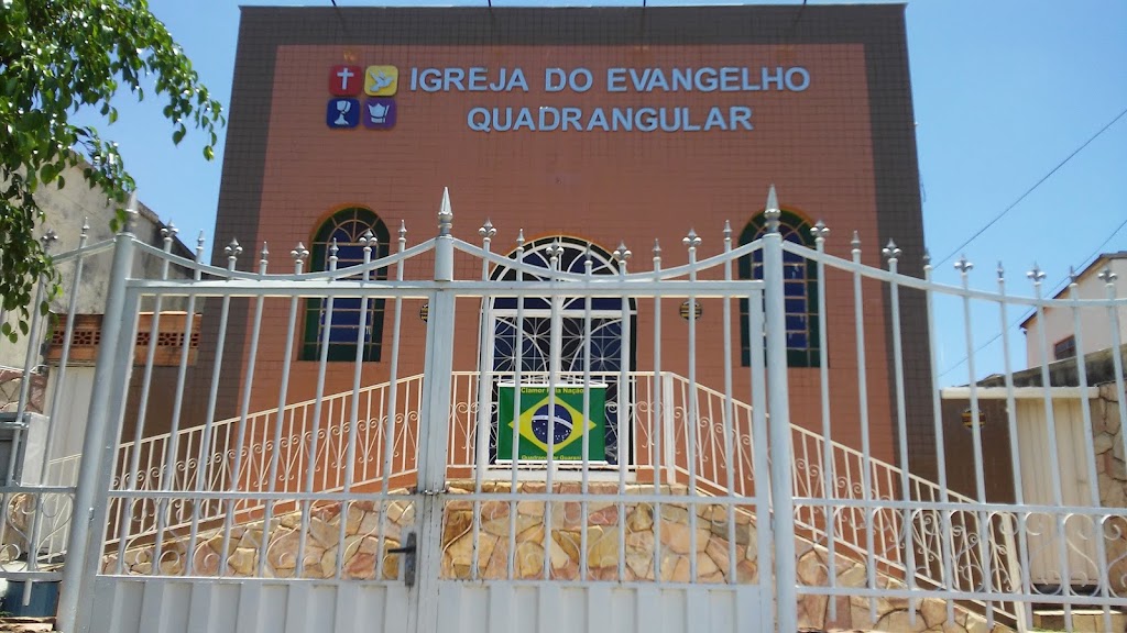 Fachada de Quadrangular Guarani