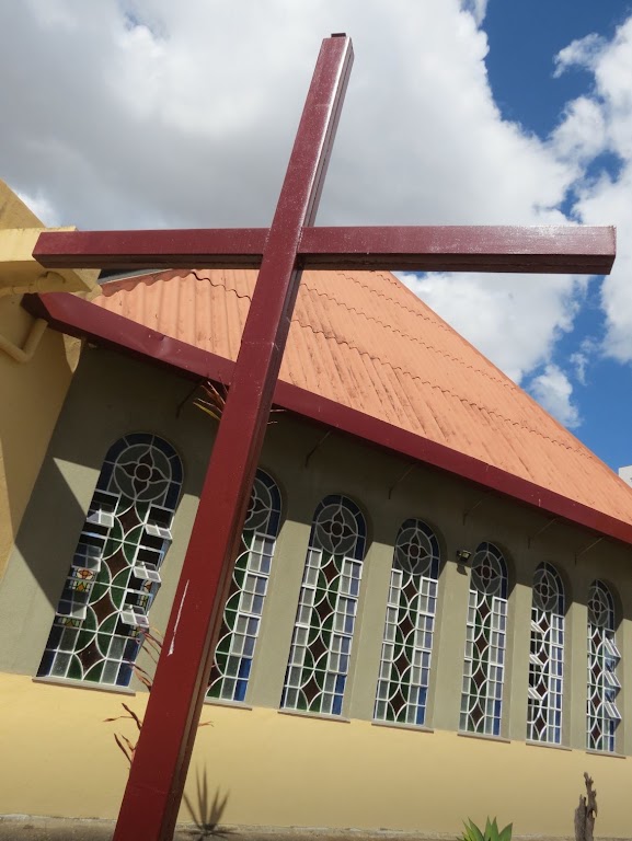 Fachada de Paróquia Santa Lúcia ( Igreja de Santa Luzia) Sabará - MG Pároco: Geraldo Garito