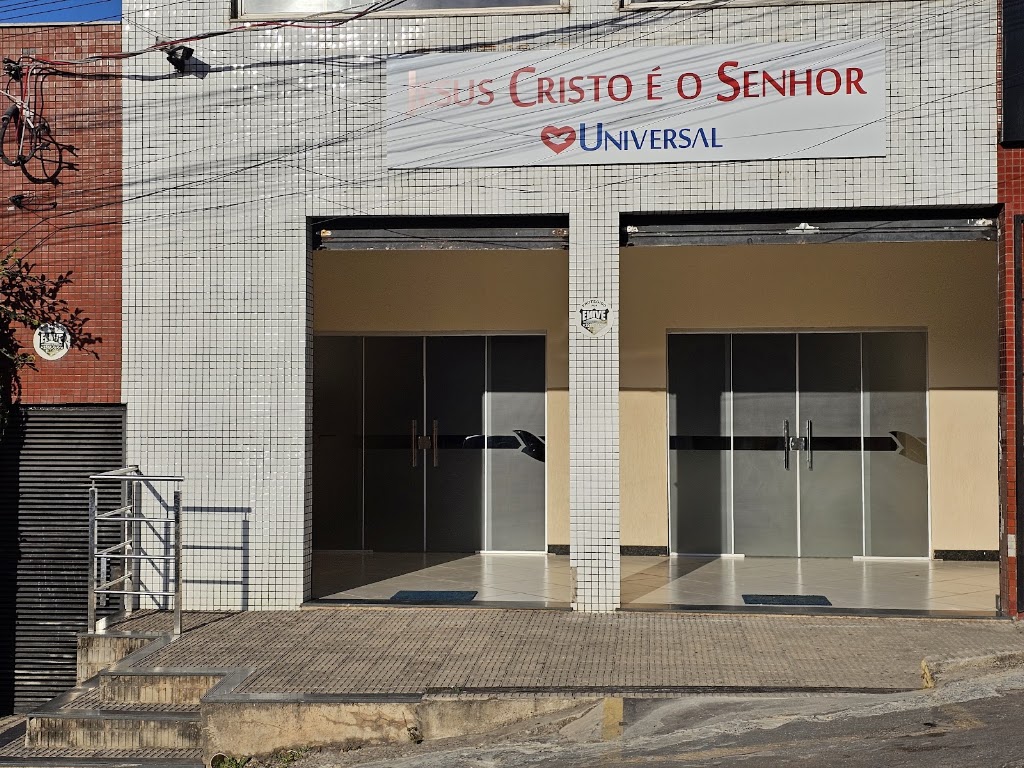 Fachada de Igreja Universal
