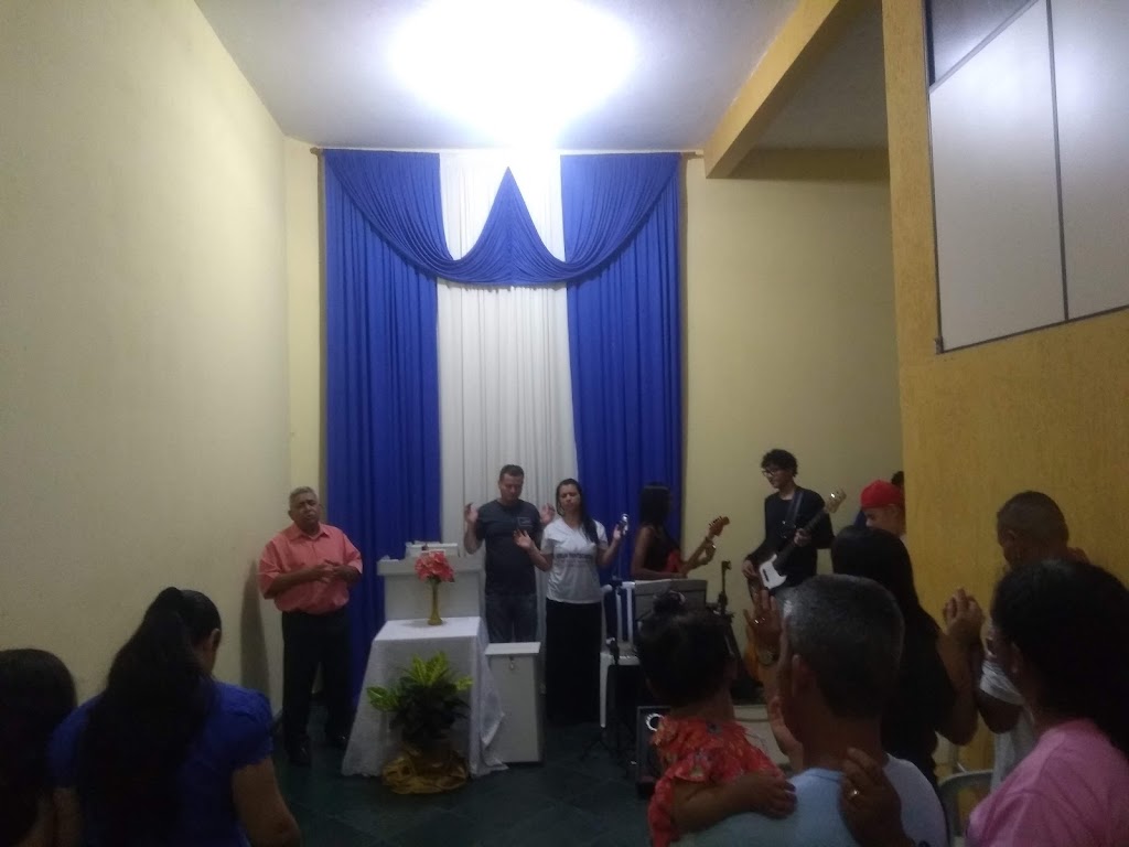 Fachada de Igreja pentecostal Uma Nova Aliança com Deus