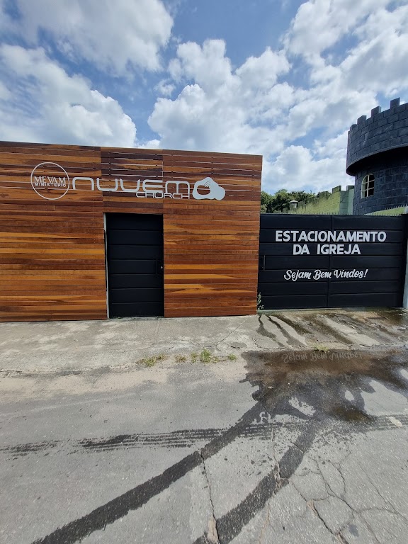 Fachada de Comunidade Cristã Família Nuvem Church.