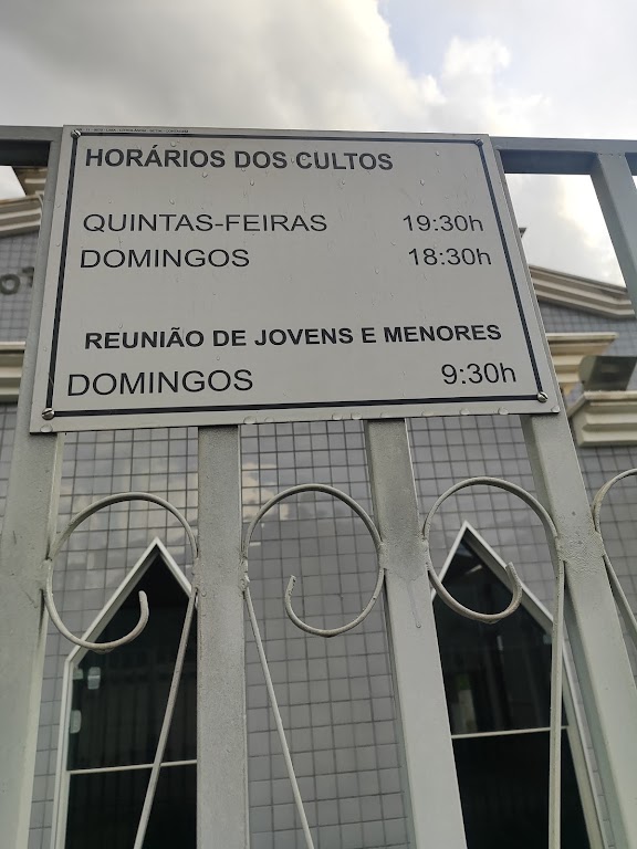Fachada de Congregação Cristã No Brasil (Limas)