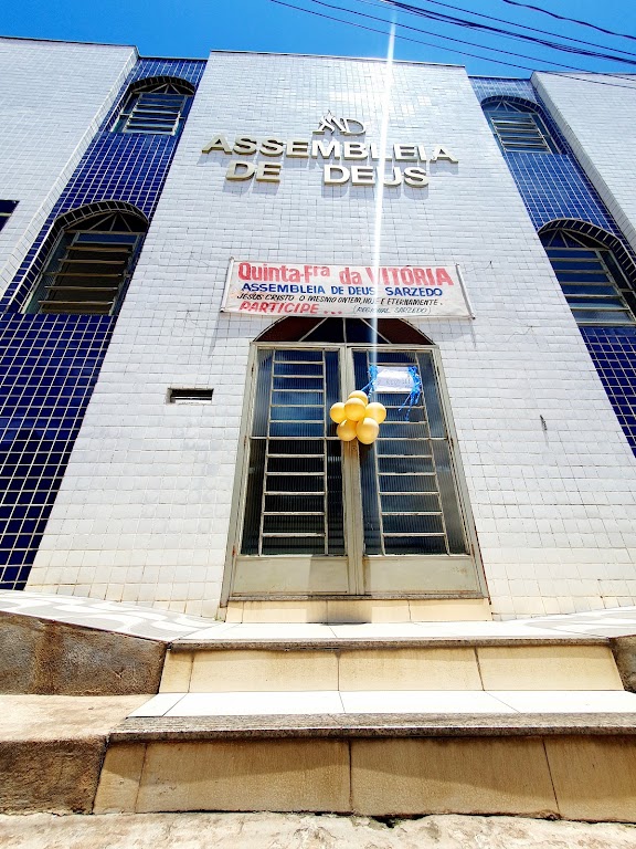 Fachada de Assembleia de Deus Subsede Sarzedo