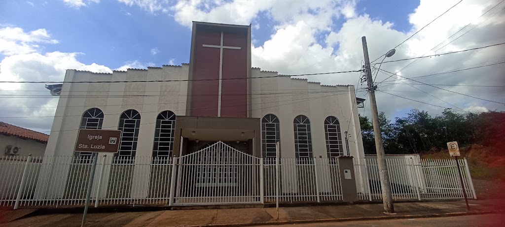 Fachada de Igreja de Santa Luzia