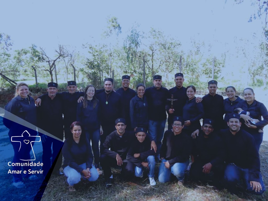 Fachada de Comunidade Amar e Servir