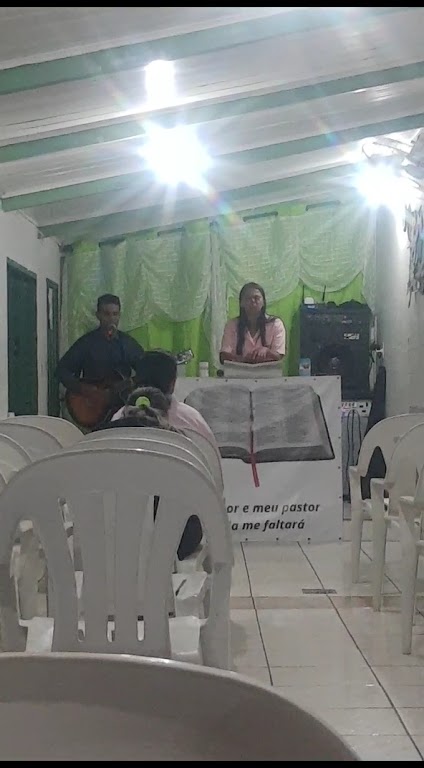 Fachada de Igreja Pentecostal Deus É Amor