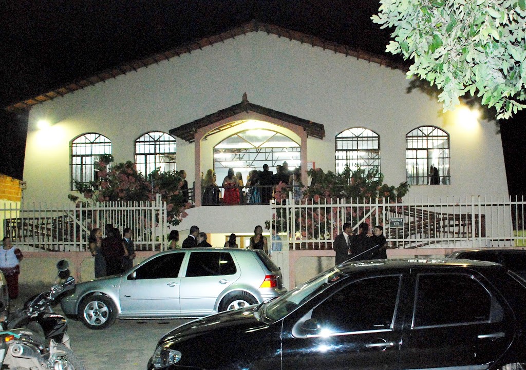 Fachada de Igreja de Deus Reavivamento Pentecostal