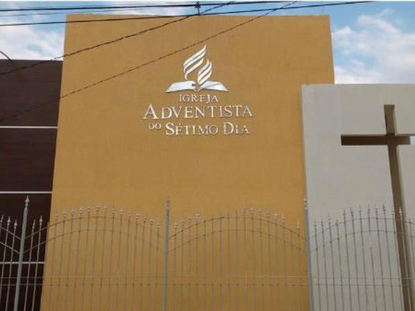 Fachada de Igreja Adventista do Sétimo Dia - São Geraldo