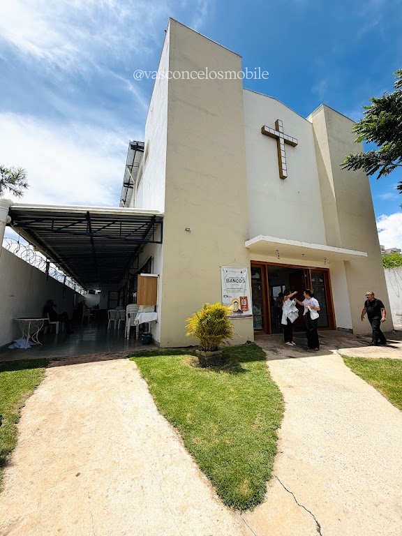 Fachada de Comunidade Mãe Rainha e Frei Galvão